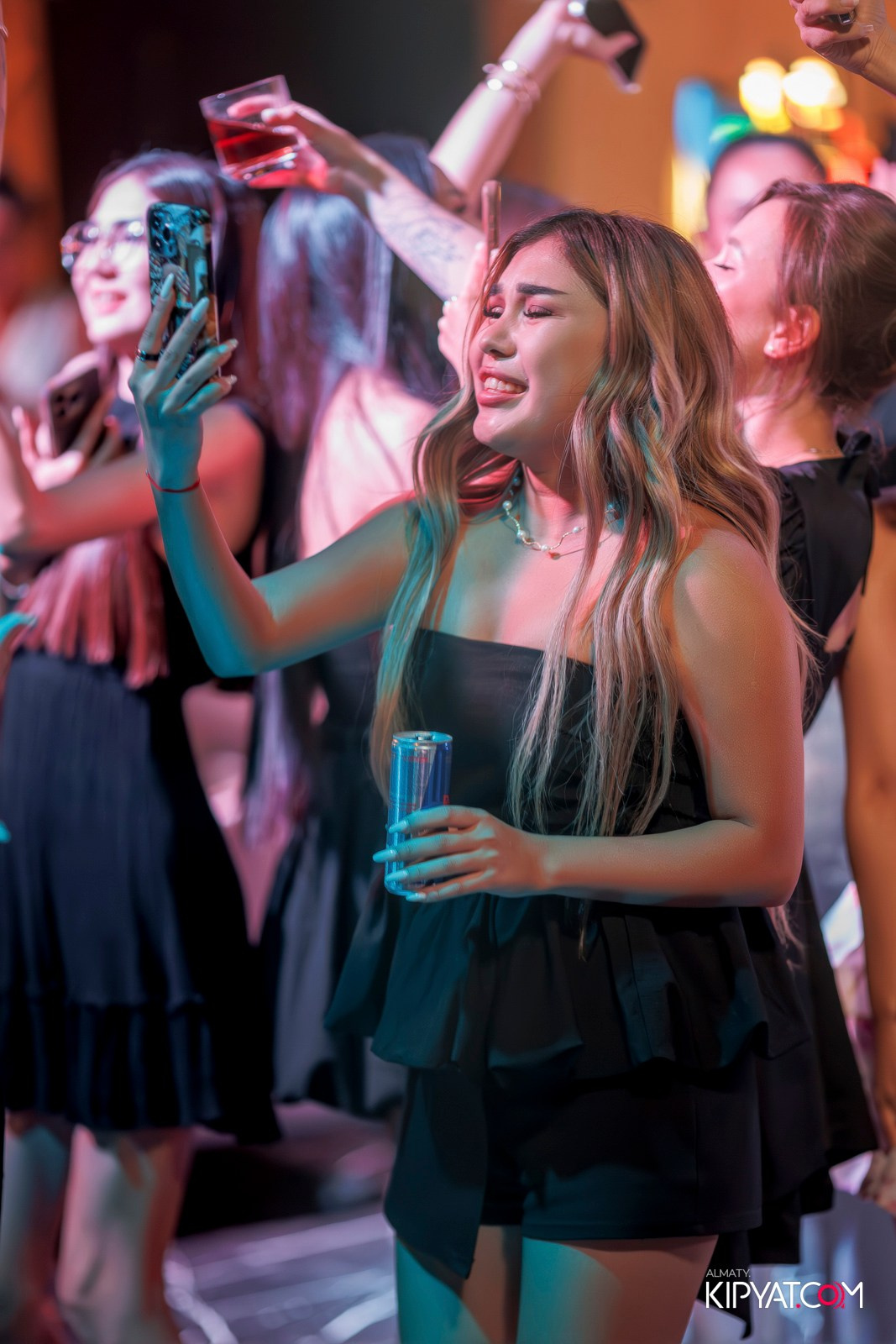 MOOD KARAOKE & TERRACE. КИПЯТКОМ АЛМАТЫ!