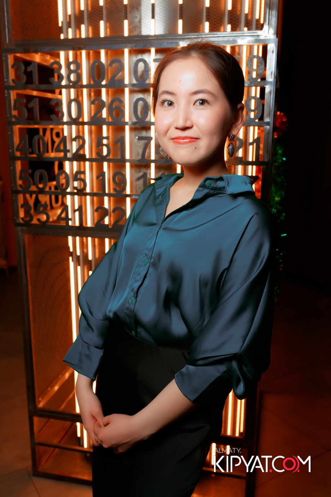 SPACE LOUNGE BAR. КИПЯТКОМ АЛМАТЫ!