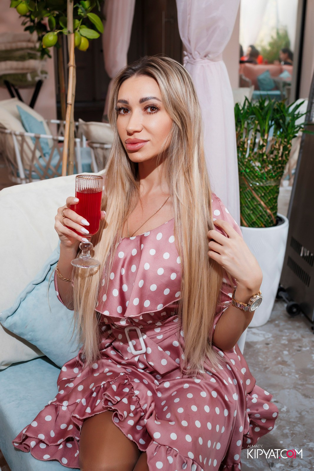 LOVA COFFEE. КИПЯТКОМ АЛМАТЫ!