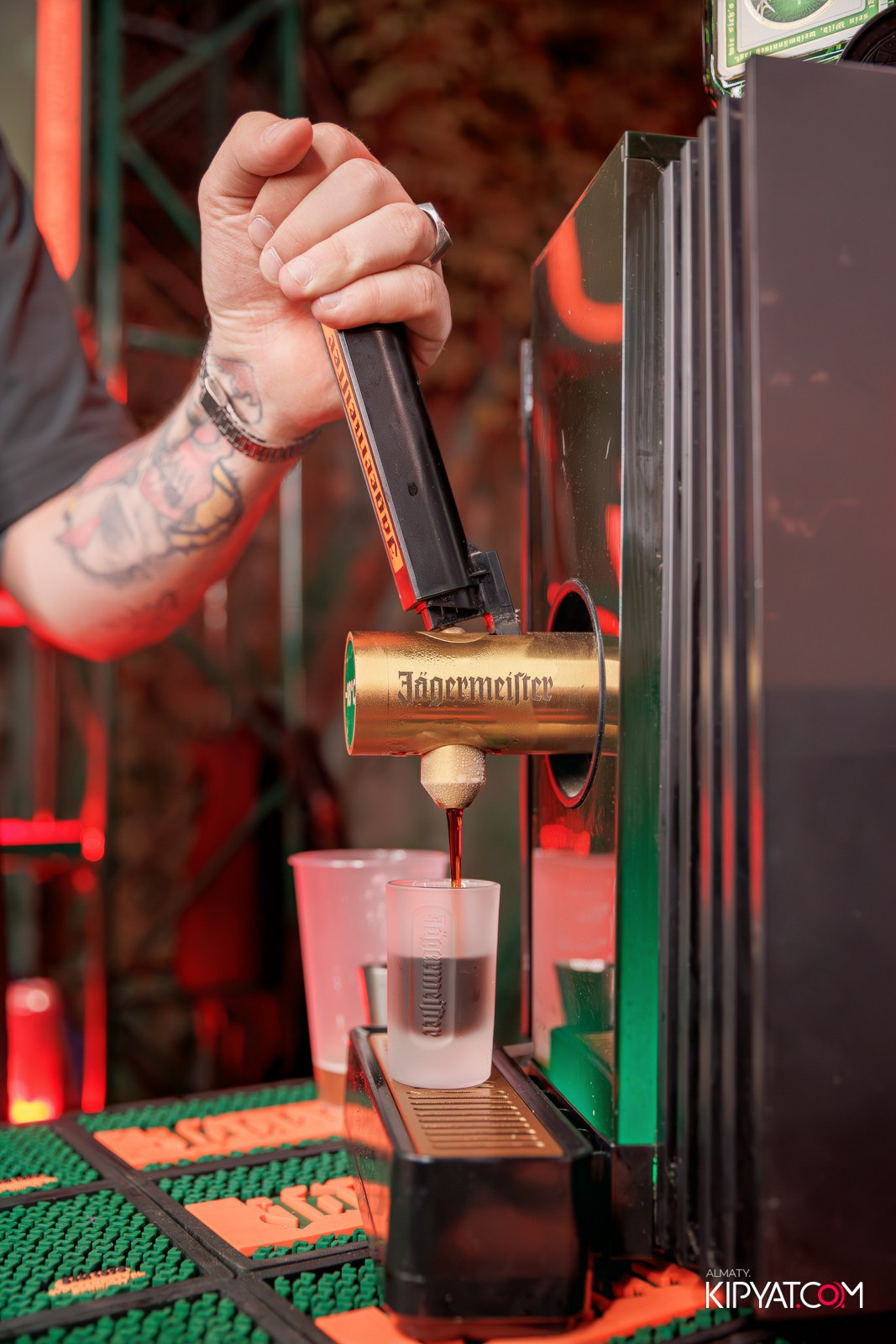 ФУТБОЛЬНЫЙ ФЕСТИВАЛЬ В VELVET SPORT VILLA. КИПЯТКОМ АЛМАТЫ!