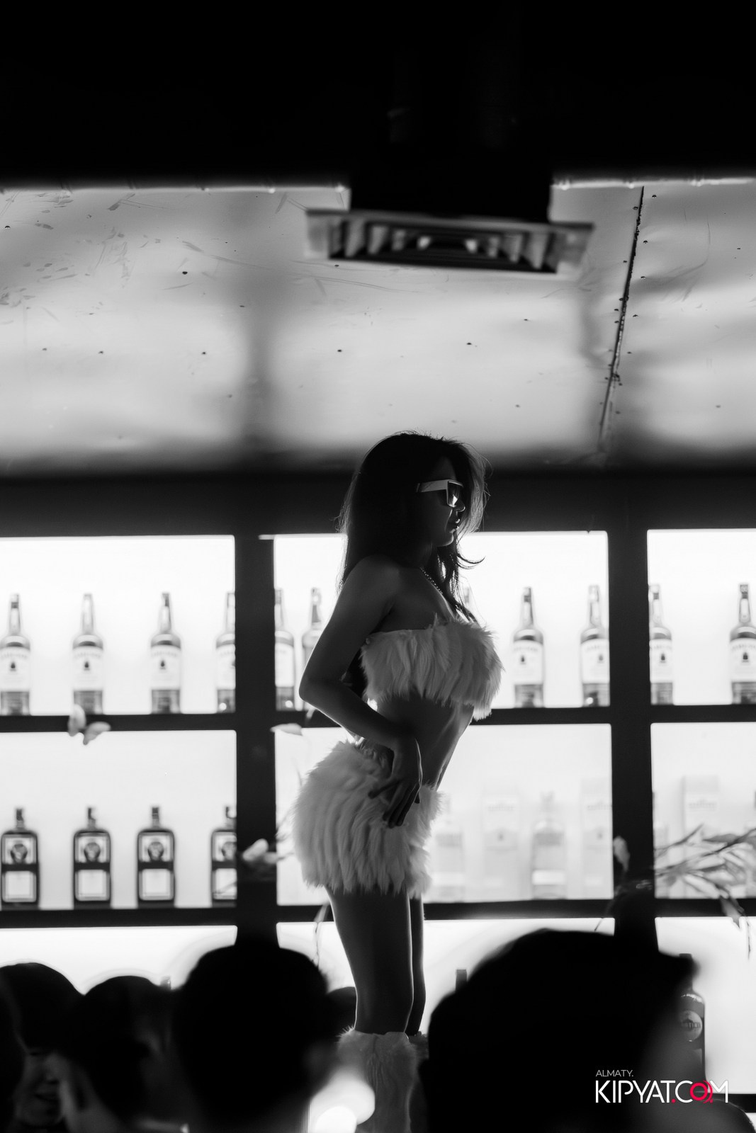 UYAT EMES BAR. КИПЯТКОМ АЛМАТЫ!