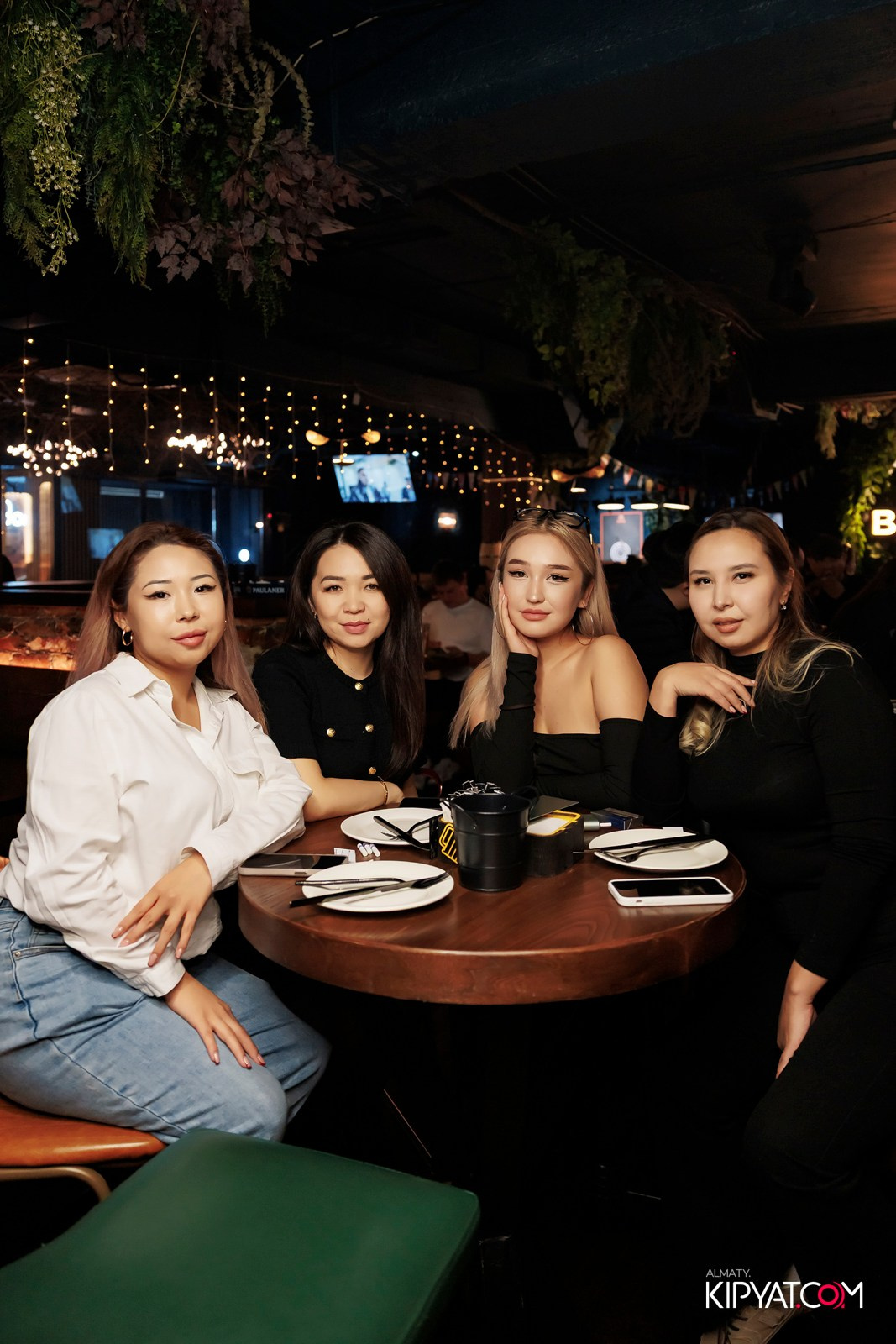 MUNCHEN PUB. КИПЯТКОМ АЛМАТЫ!