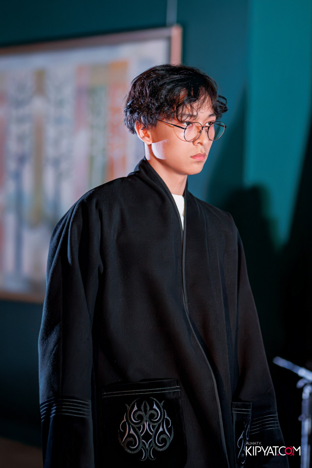 FASHION ПОКАЗ, КАЗАХСКОЙ НАЦИОНАЛЬНОЙ ОДЕЖДЫ. КИПЯТКОМ АЛМАТЫ!