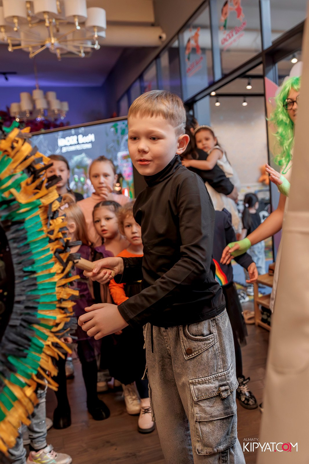 HALLOWEEN В KINDER BOOM. КИПЯТКОМ АЛМАТЫ!