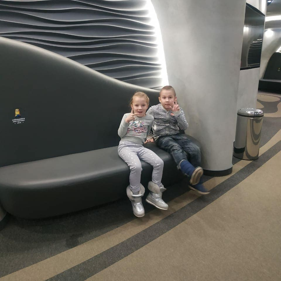 🎬✨ Волшебный предновогодний вечер с мультфильмом 'Полное погружение' в кинотеатре 'Большой'! ✨🎬