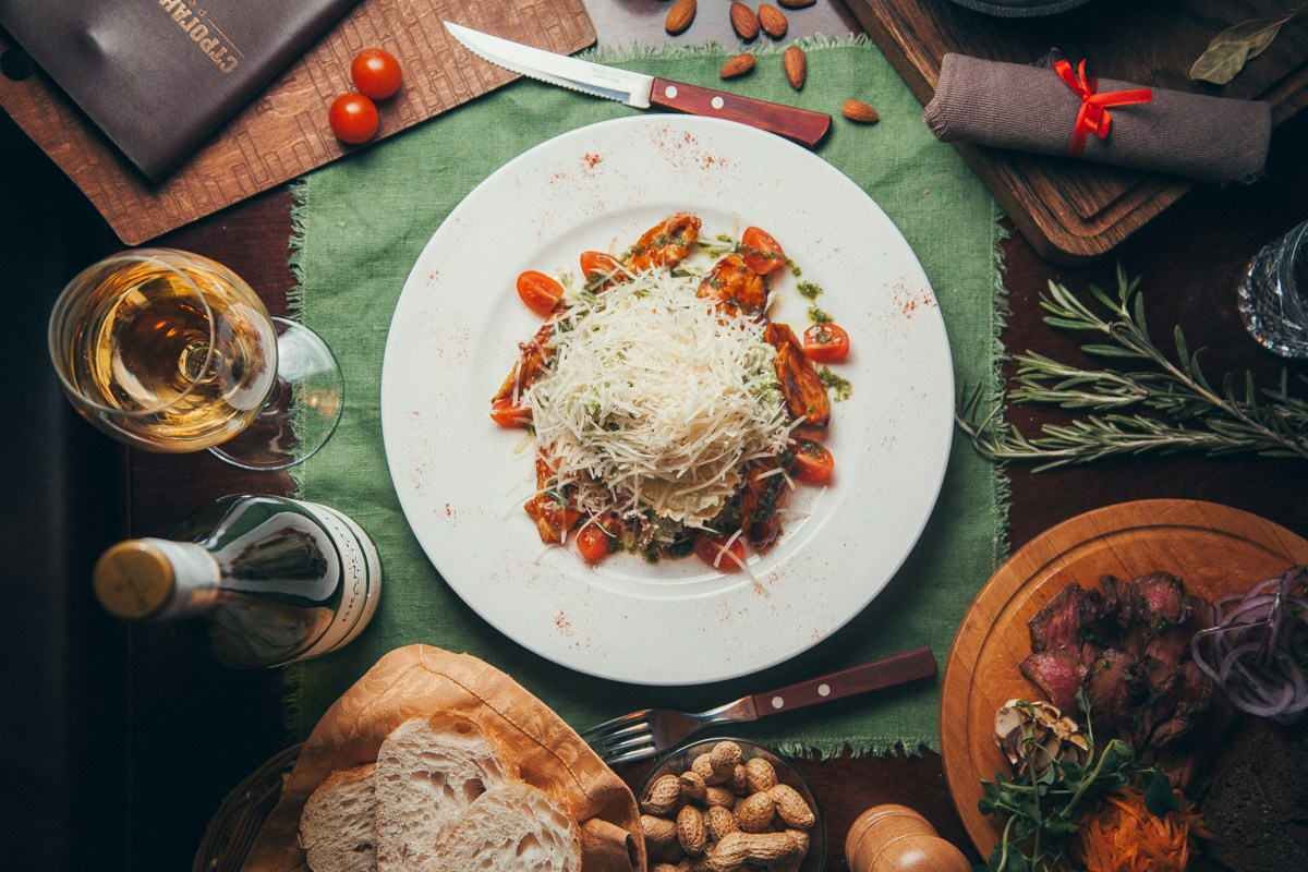 Съемка для ресторана Строганов-гриль