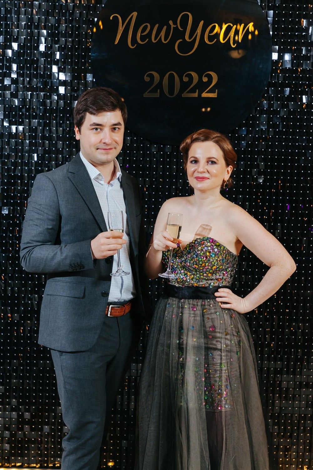 Новогодний корпоратив в Летнем дворце, провести корпоратив, новый год праздник заказать фотографа, дед мороз на праздник, фотосъемка праздника, фотограф на корпоратив, найти фотографа в спб