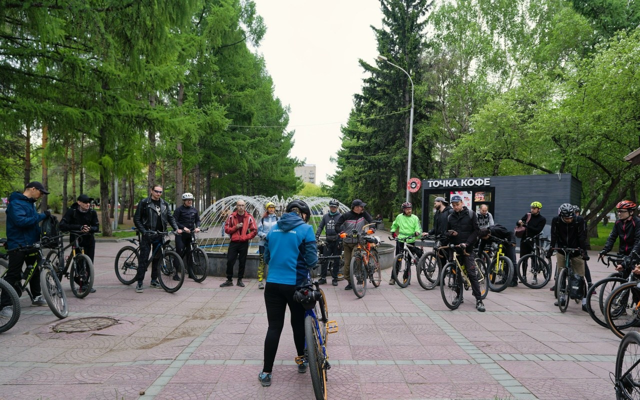 Вечерка в сквер Виктора Цоя (30 км). Новосибирское велосообщество #Навигаторовнаедет