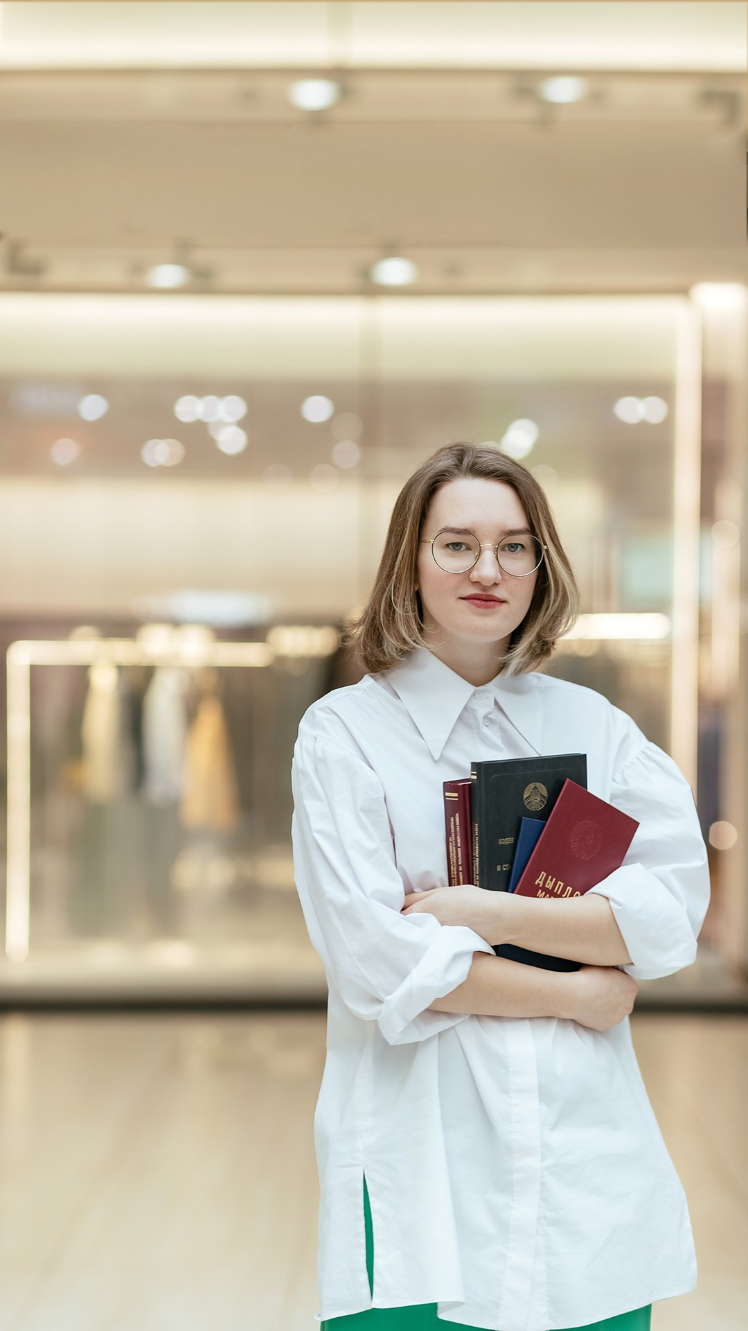 Портретная фотосессия для контента в кафе. Семейный фотограф в Минске Приболовец Светлана