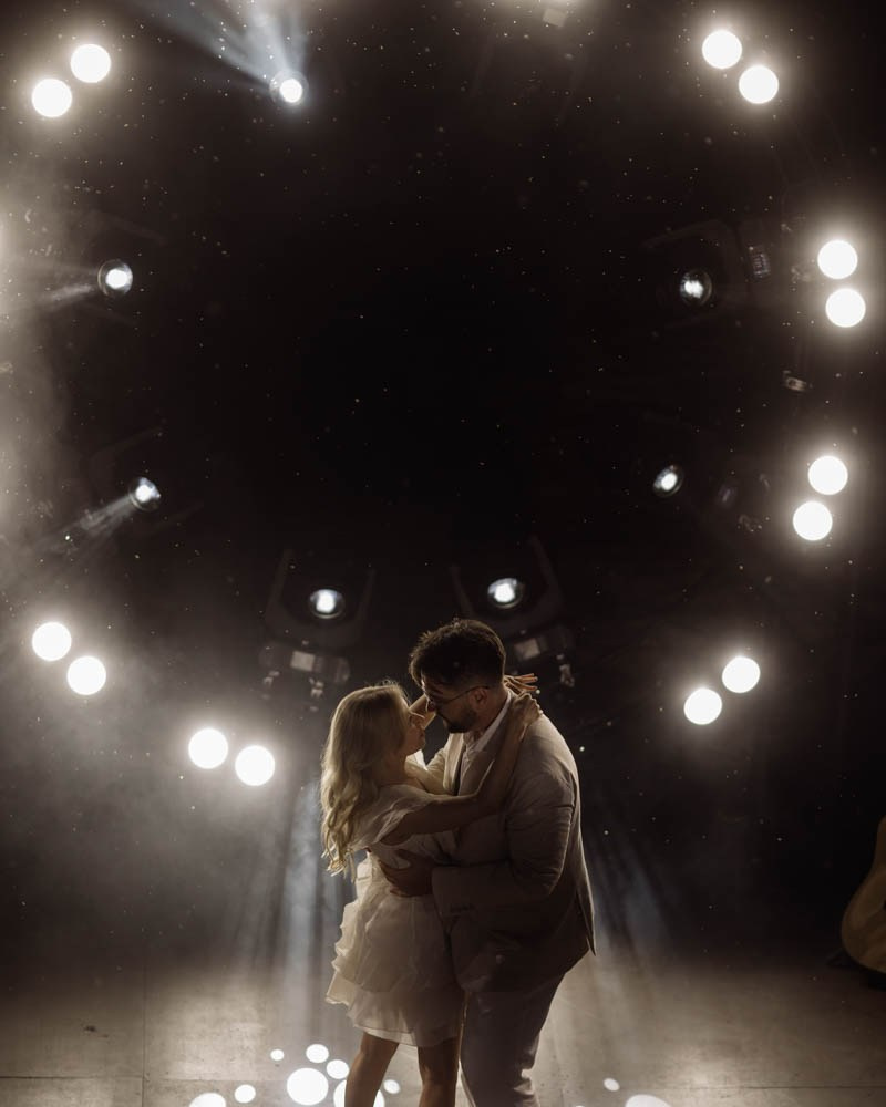 Любовь и ветер. Владимир Киселев — свадебный фотограф в Саратове, Москве и по всему миру