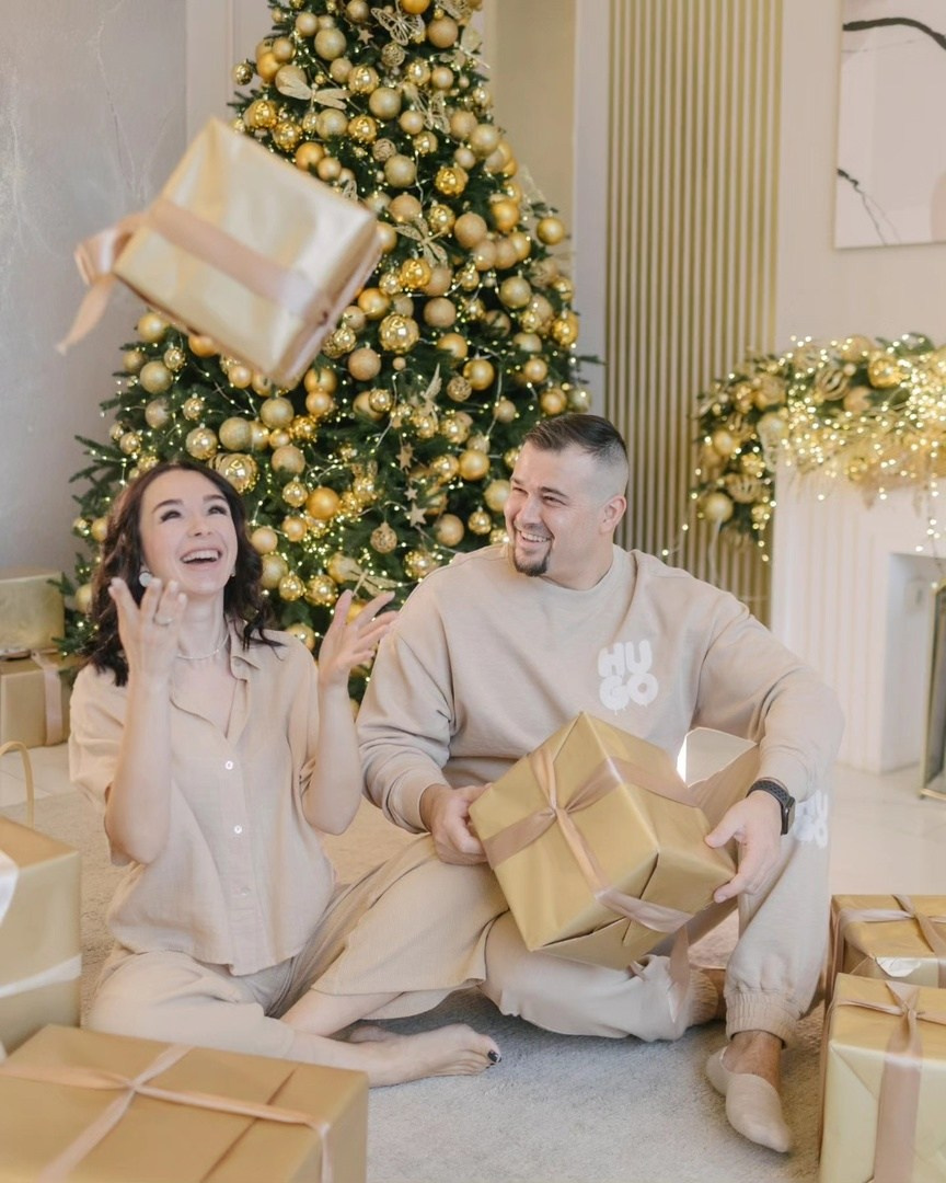 Новогодняя. Виктор и Виктория. Портфолио свадебного фотографа. Роман Каргаполов