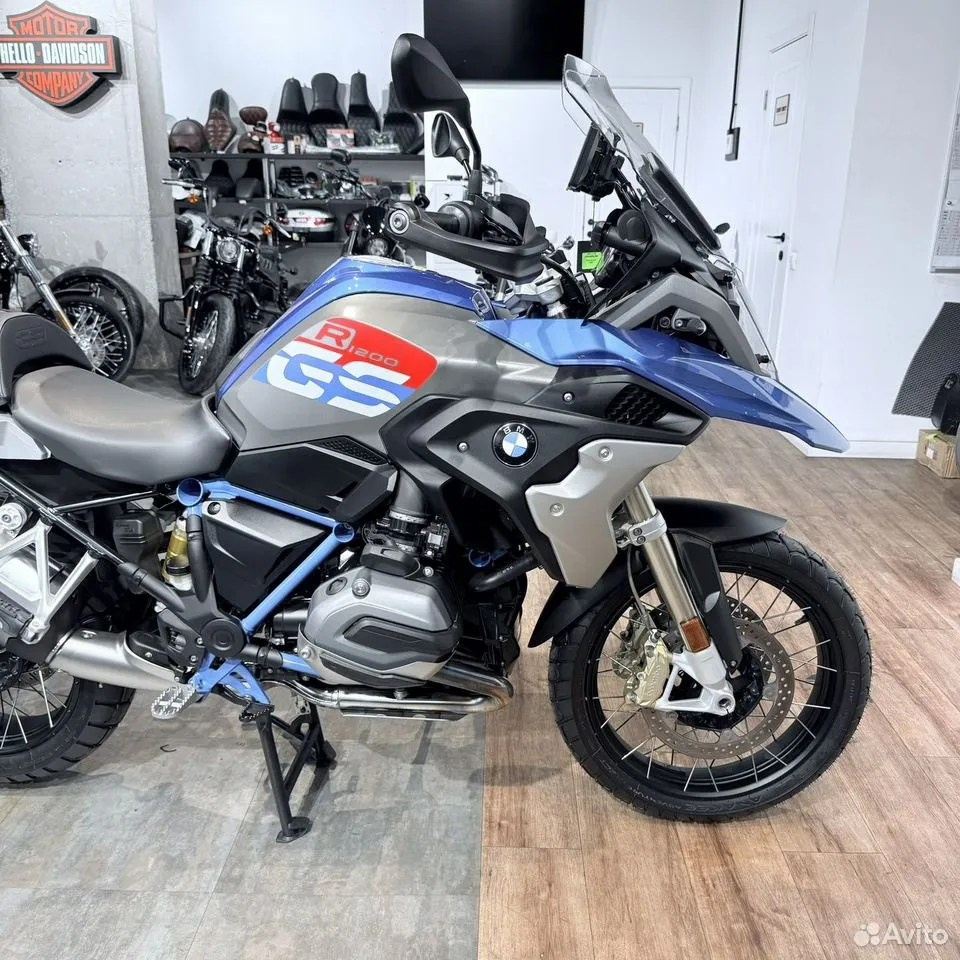 2017 ВМW R1200GS Rаllye. Hello Davidson, Москва. Только хорошие мотоциклы…