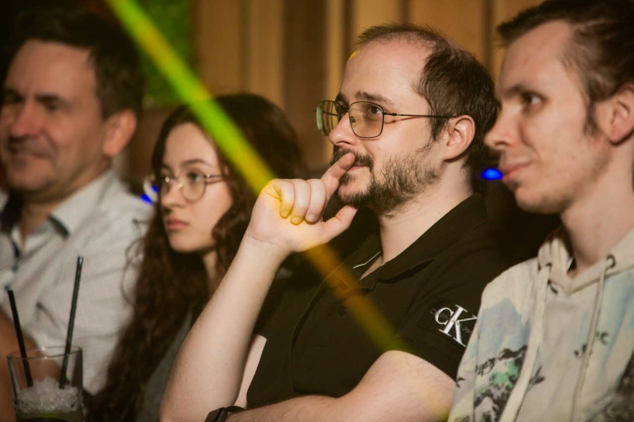 LЮSTRA bar 10.12.2025. Московская кавер-группа BankBand