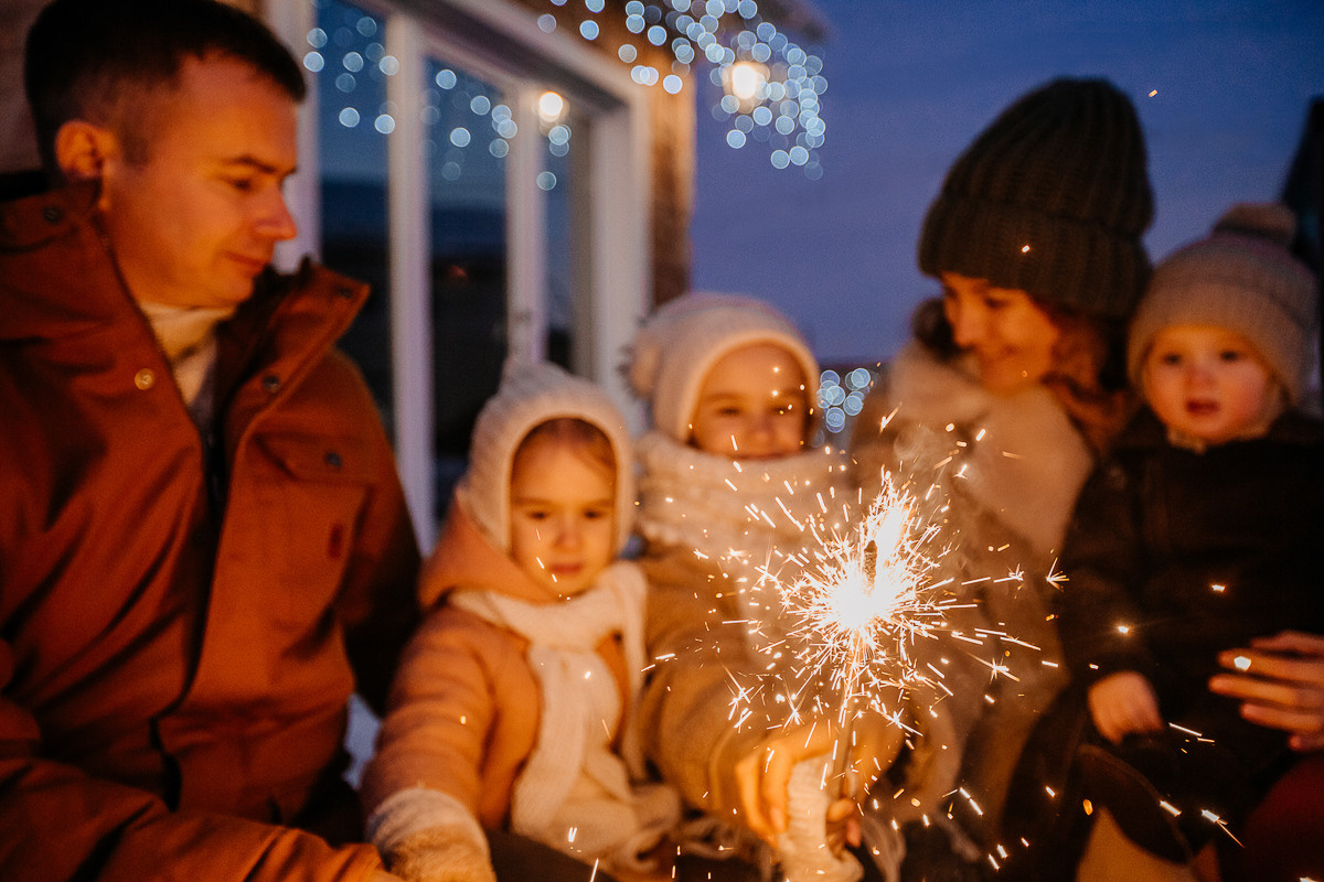 Дом под Новый Год. Фотограф Подсумкина Ирина
