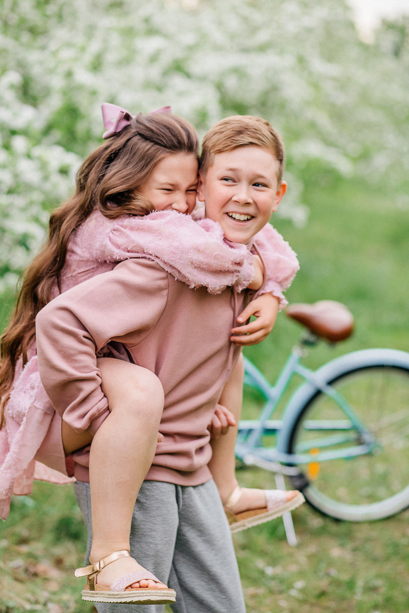 Яблоня. Фотограф Подсумкина Ирина