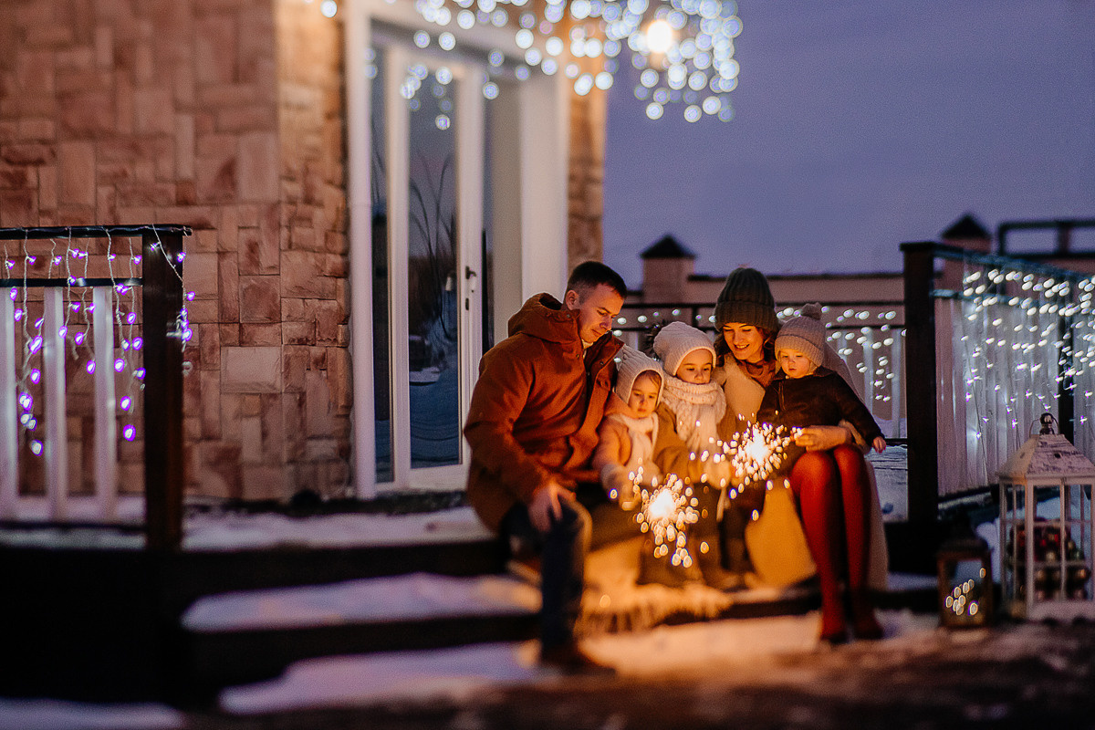 Дом под Новый Год. Фотограф Подсумкина Ирина