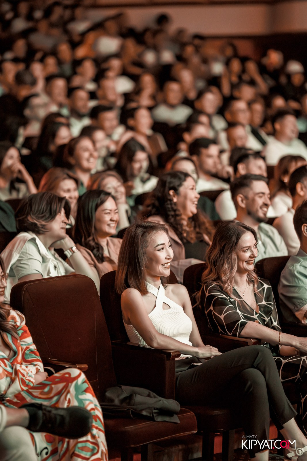 STAND UP КОНЦЕРТ АЛЕКСАНДА МЕРКУЛЬ. КИПЯТКОМ АЛМАТЫ!