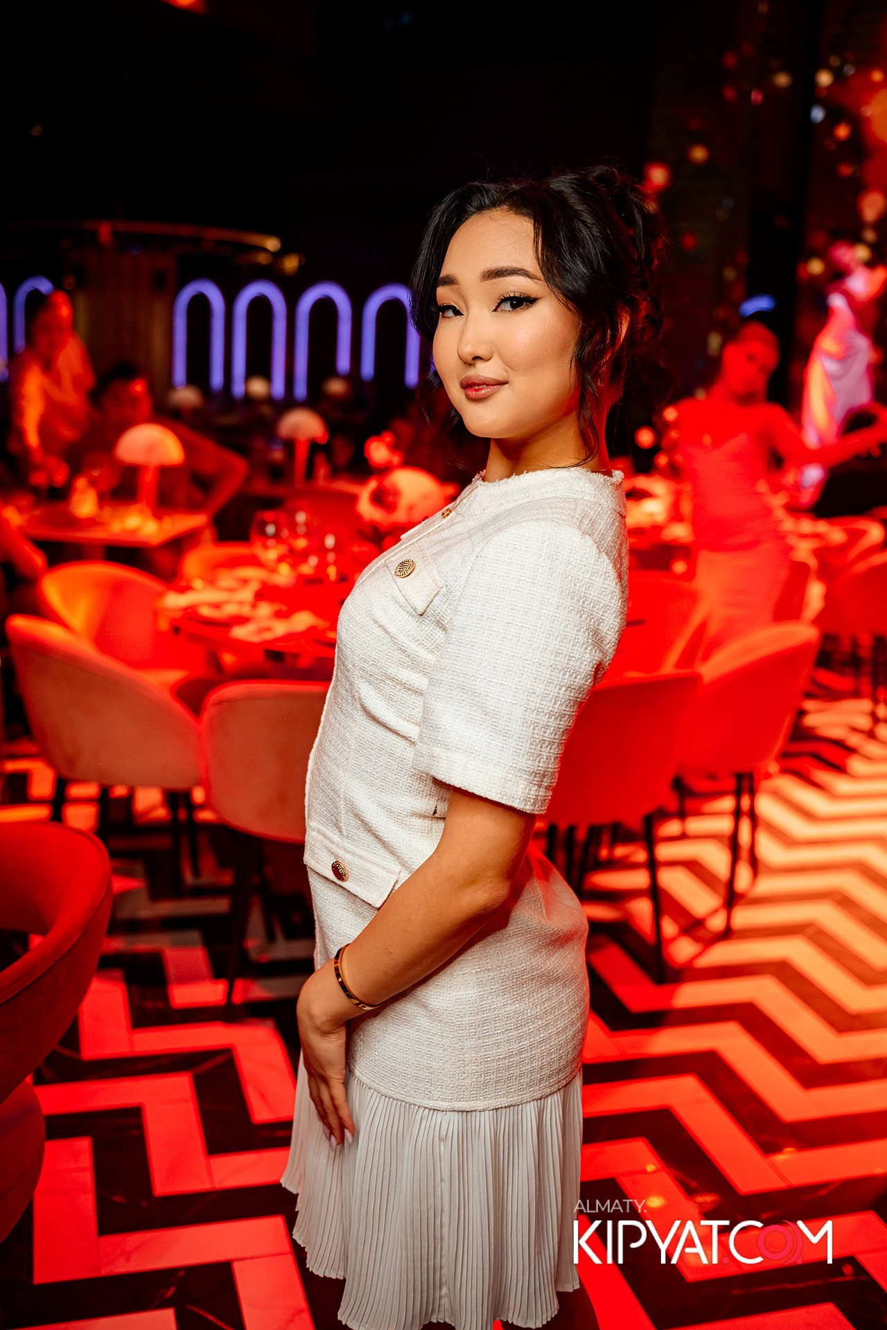 QUEEN. КИПЯТКОМ АЛМАТЫ!