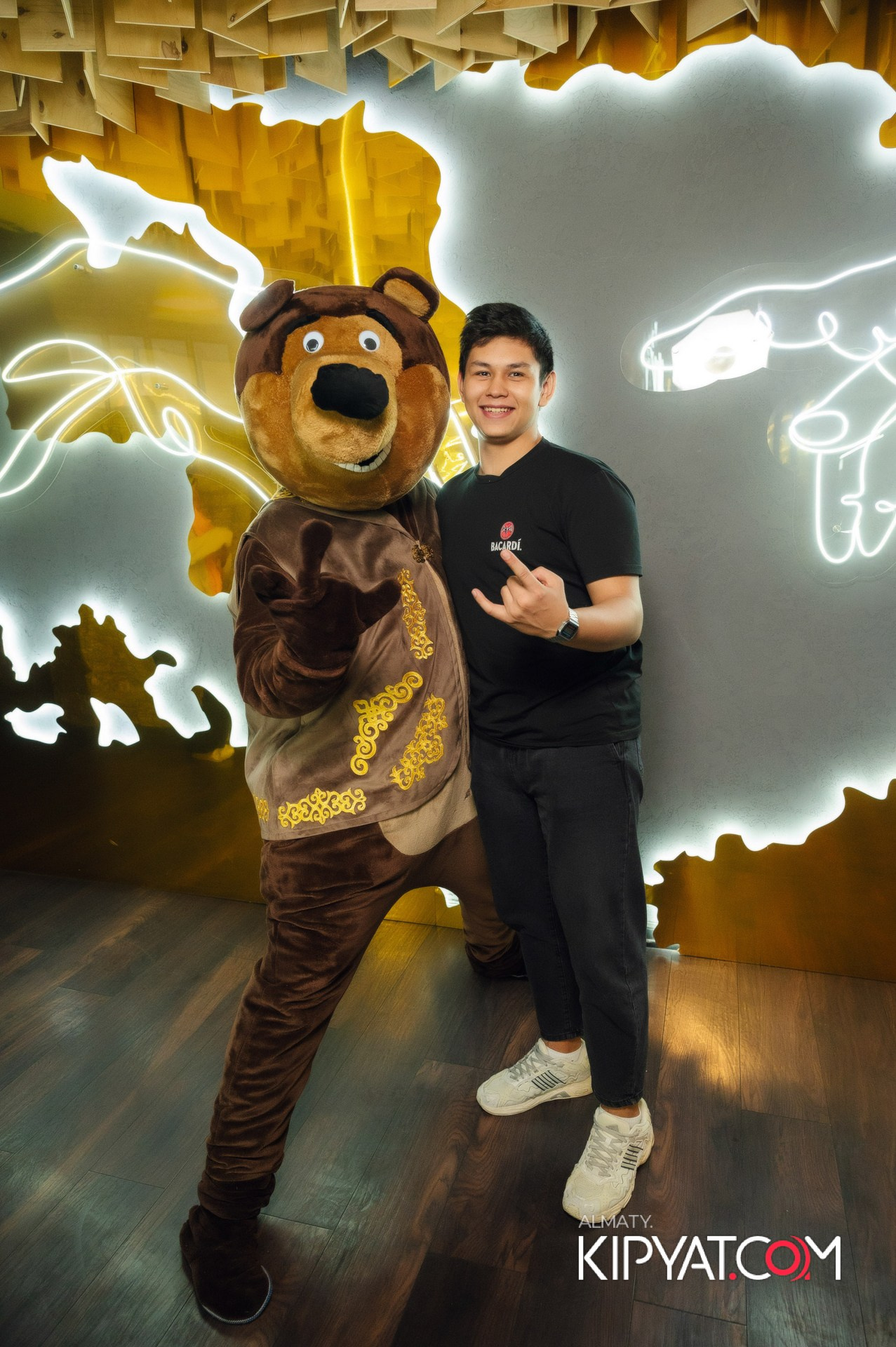 Ухо и медведь на Саина. КИПЯТКОМ АЛМАТЫ!