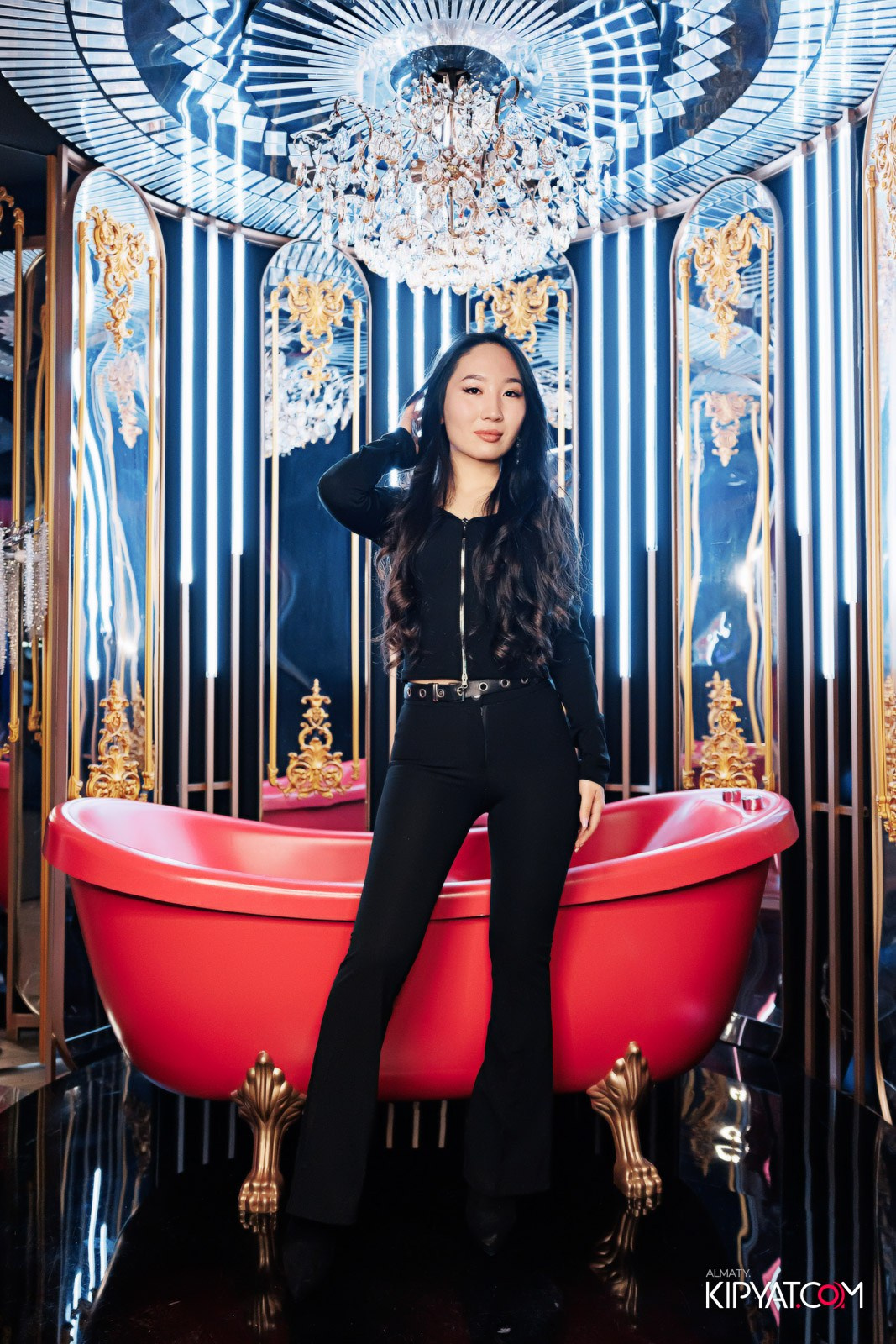 ЗАЯ, НА БИС. КИПЯТКОМ АЛМАТЫ!