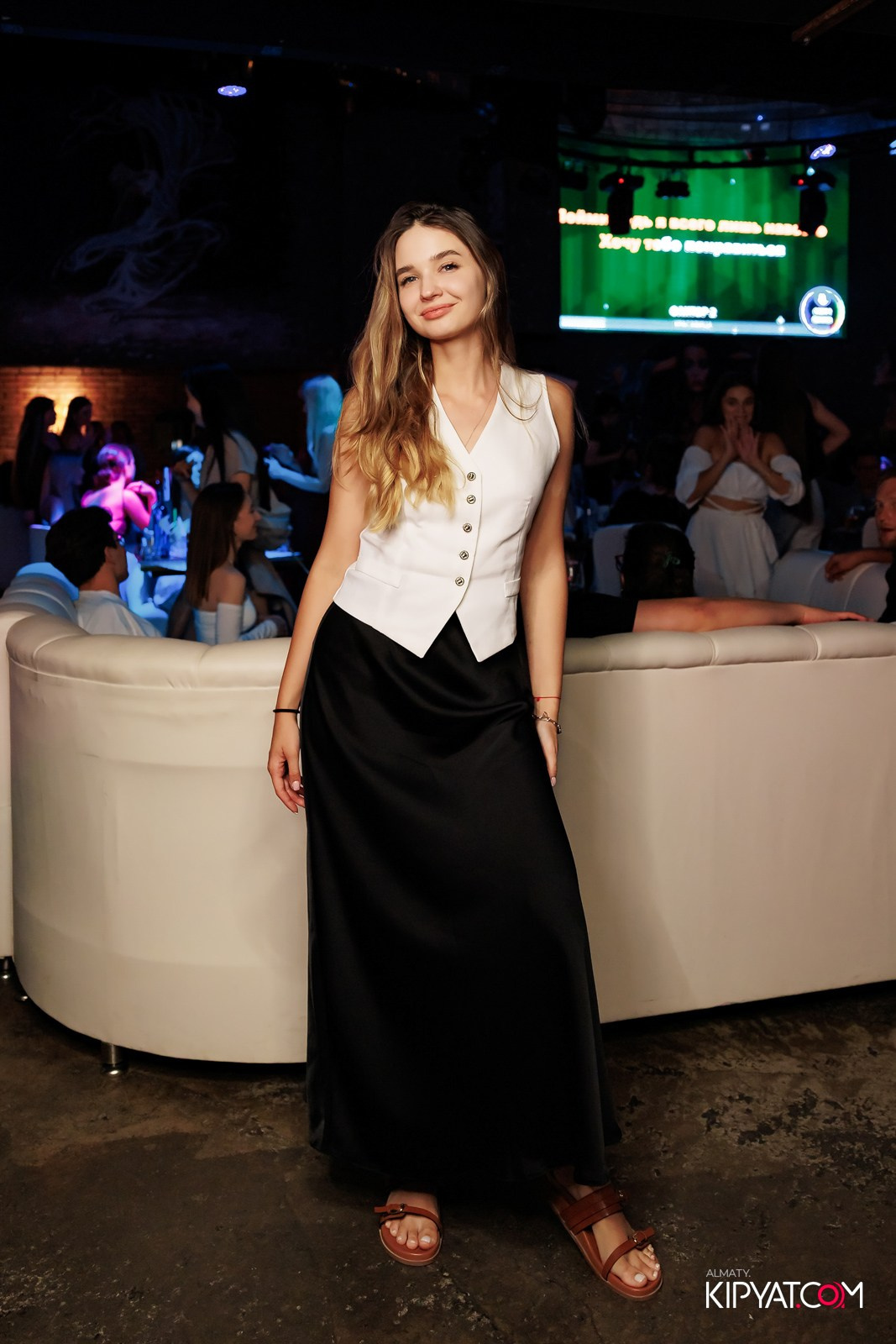 МУЗЫКАЛЬНОЕ ЛОТО В HIT RETRO. КИПЯТКОМ АЛМАТЫ!