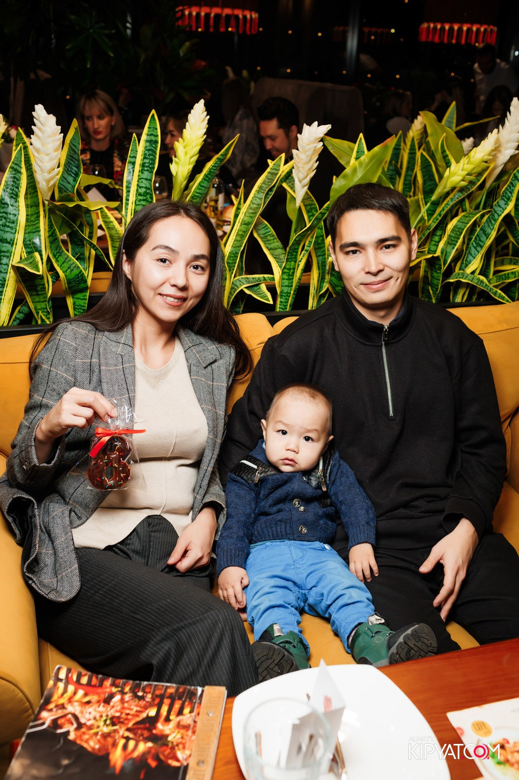 LIFE GRILL CAFE. КИПЯТКОМ АЛМАТЫ!