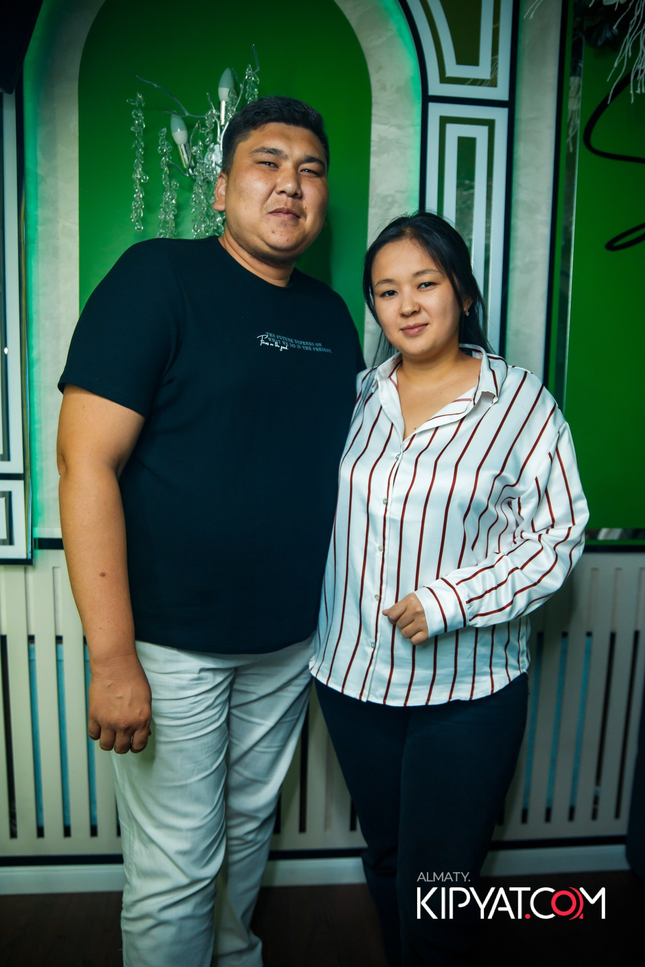 Ухо и Медведь на Гагарина. КИПЯТКОМ АЛМАТЫ!