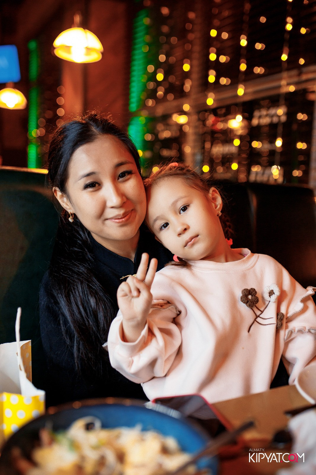 ПИНТА НА АЛТЫНСАРИНА. КИПЯТКОМ АЛМАТЫ! Фотосъемка мероприятий в Алматы