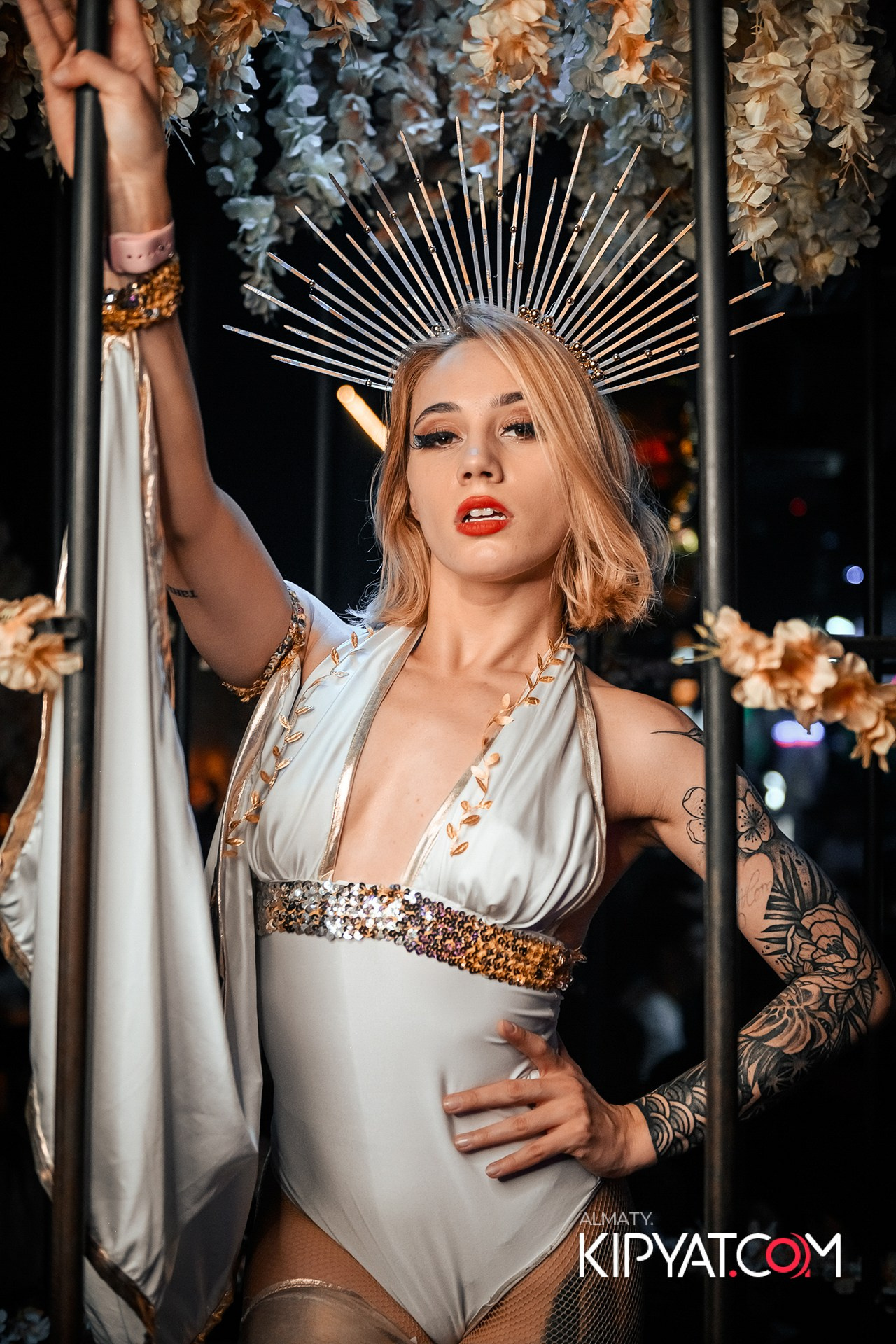 UYAT EMES BAR. КИПЯТКОМ АЛМАТЫ!