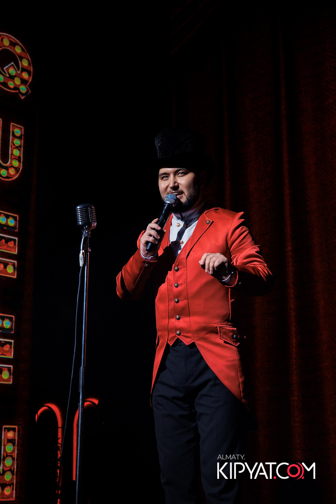 QUEEN. КИПЯТКОМ АЛМАТЫ!