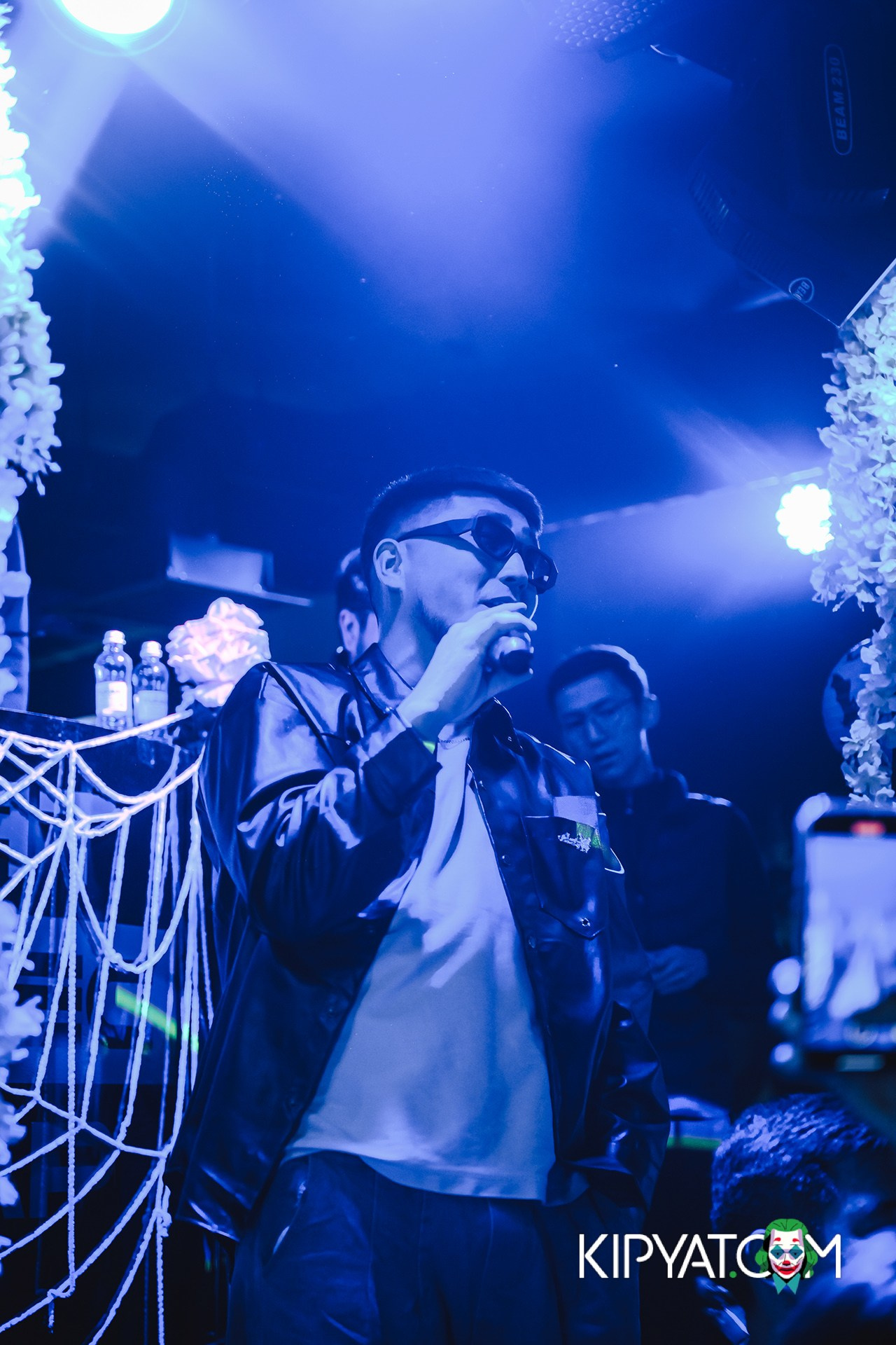 UYAT EMES BAR. КИПЯТКОМ АЛМАТЫ!