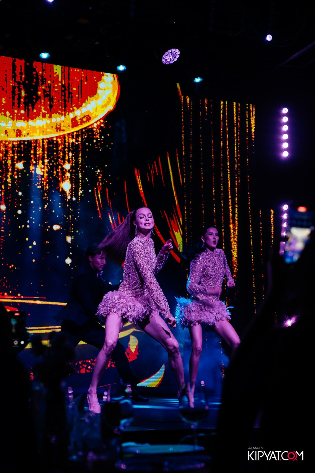 QUEEN. КИПЯТКОМ АЛМАТЫ!