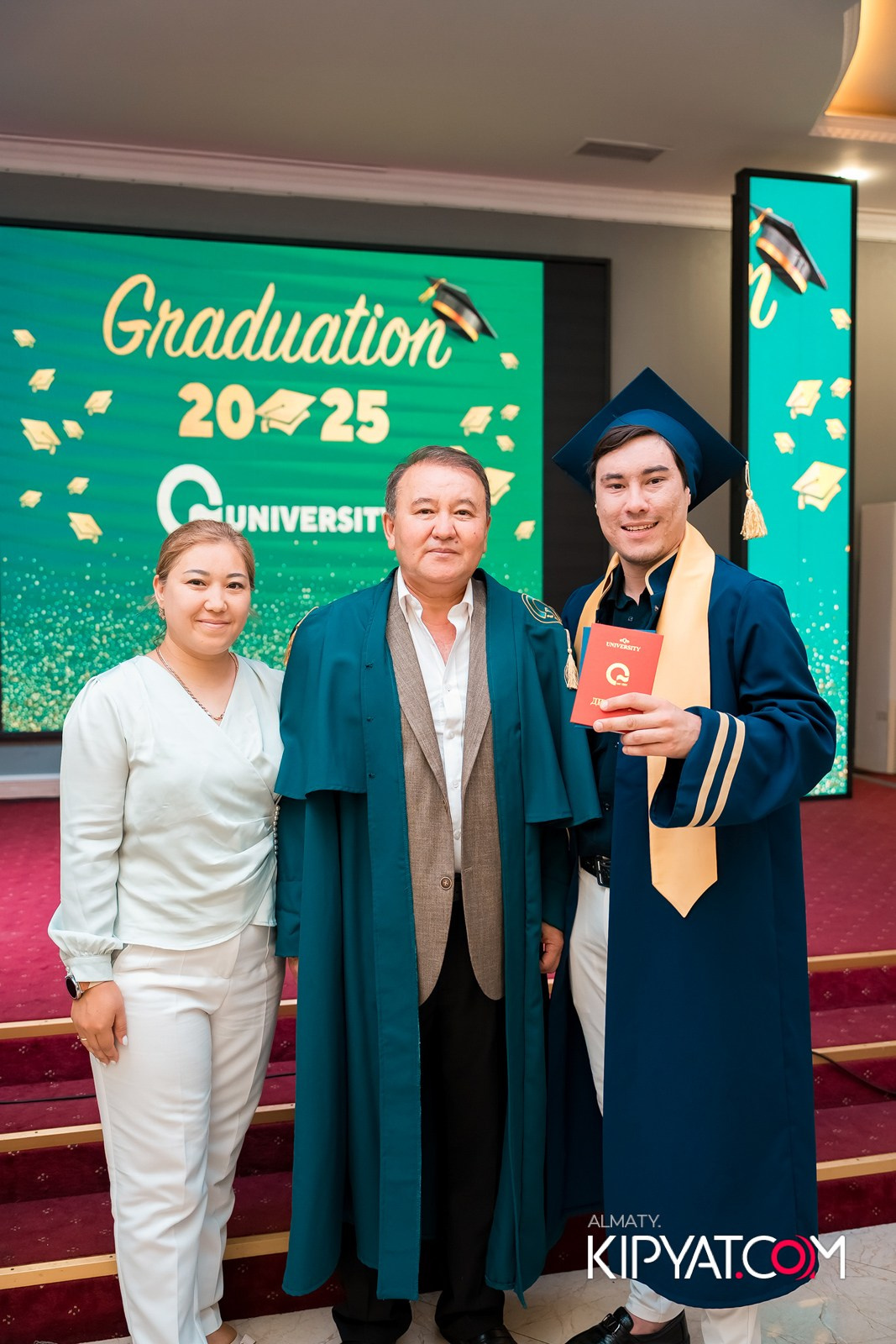 GRADUATION 2025 Q UNIVERSITY. КИПЯТКОМ АЛМАТЫ!