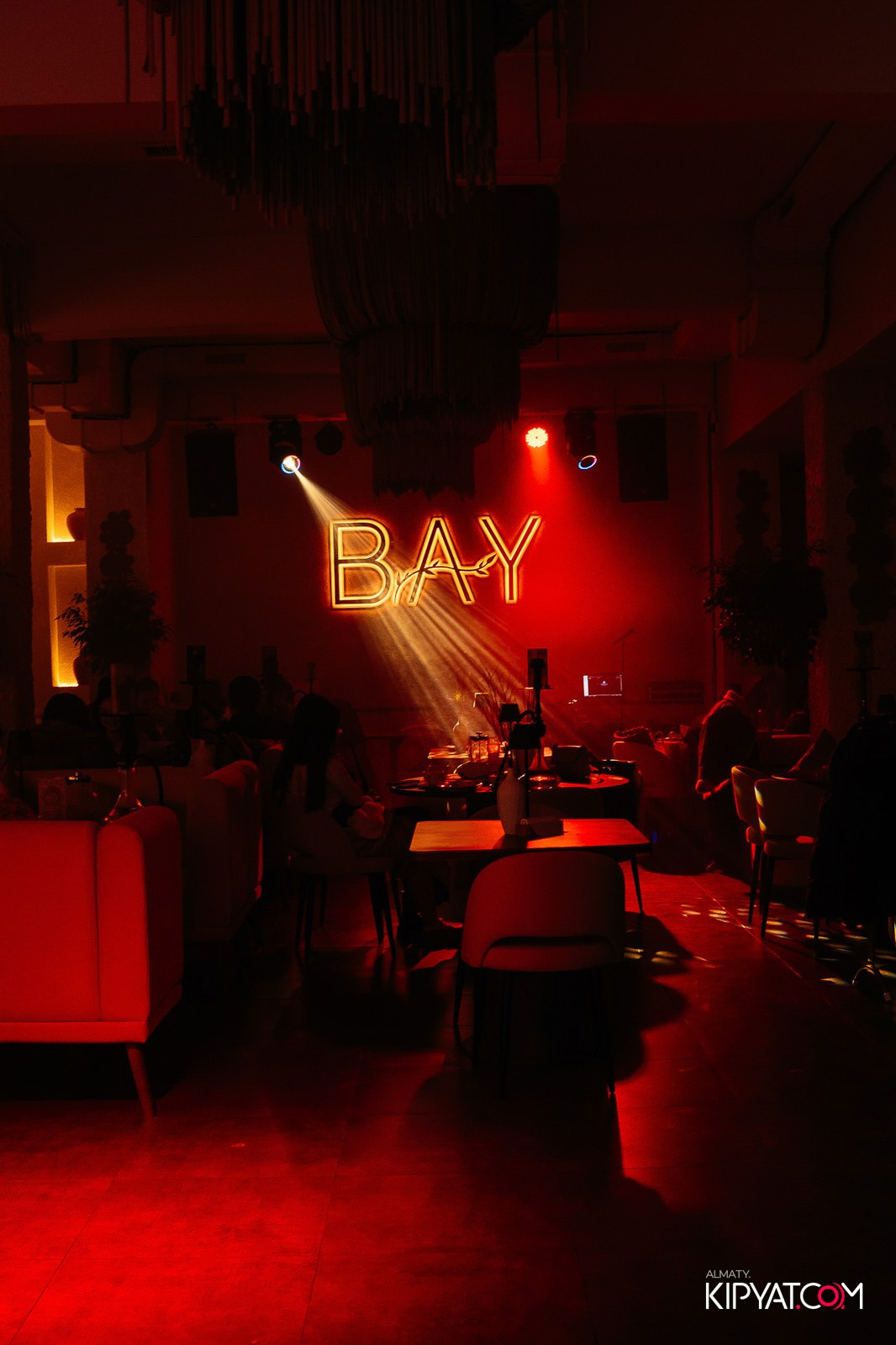 BAY RESTAURANT & BAR. КИПЯТКОМ АЛМАТЫ!