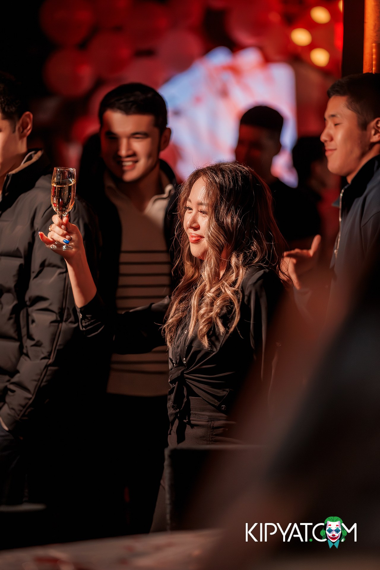 BHB BAR. КИПЯТКОМ АЛМАТЫ!