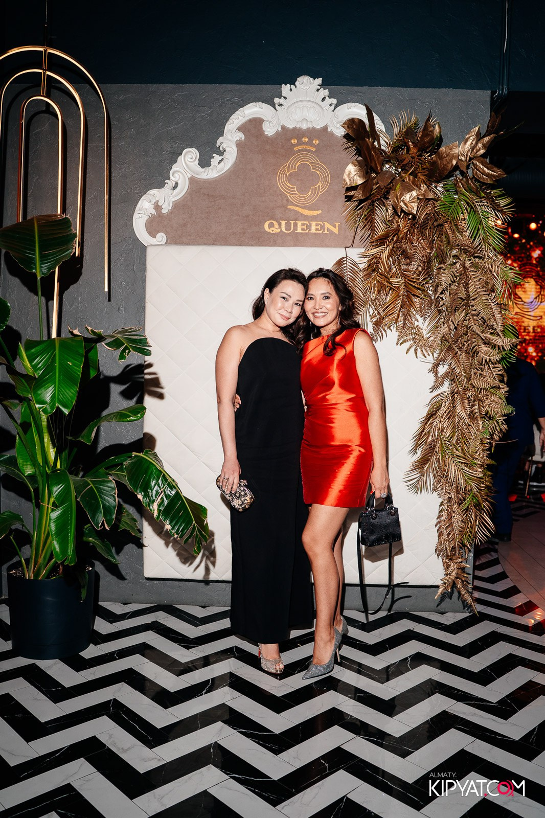 QUEEN. КИПЯТКОМ АЛМАТЫ!