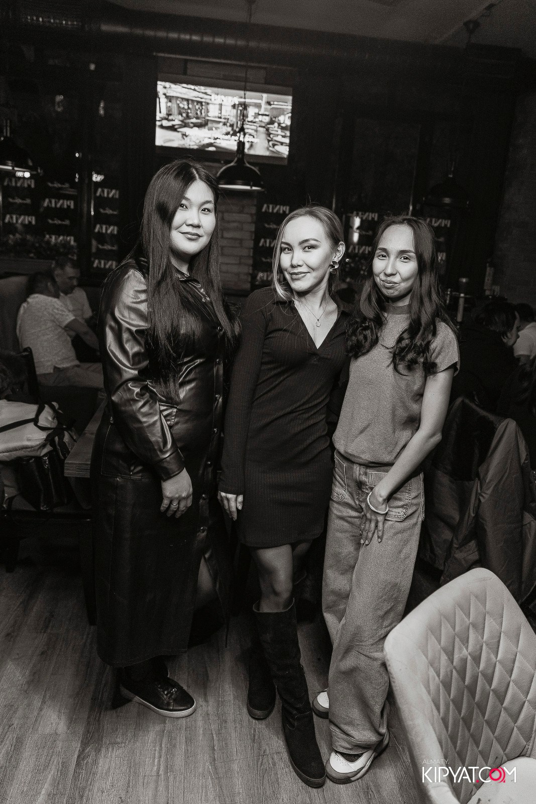 ПИНТА НА АУЭЗОВА. КИПЯТКОМ АЛМАТЫ!