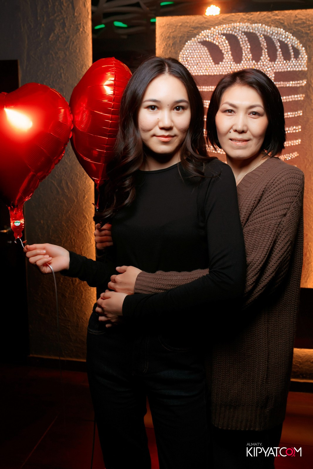 КАРАОКЕ МИКРОФОН. КИПЯТКОМ АЛМАТЫ!