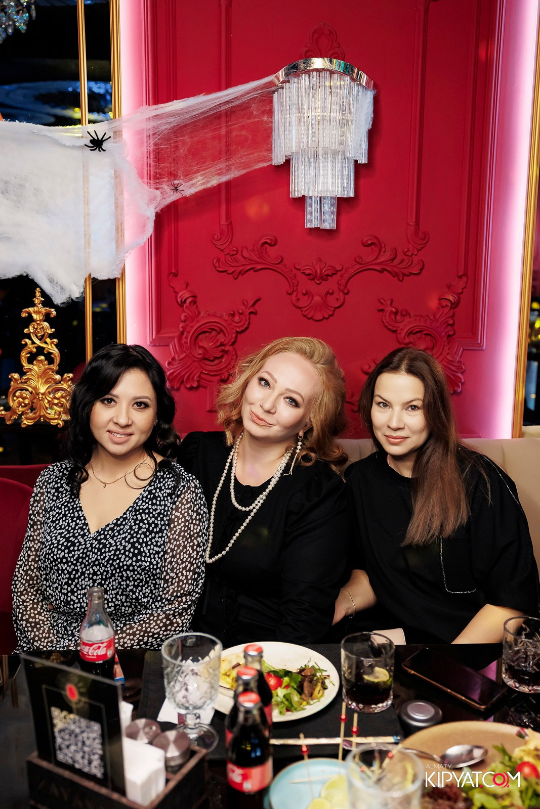 ЗАЯ, НА БИС. КИПЯТКОМ АЛМАТЫ!