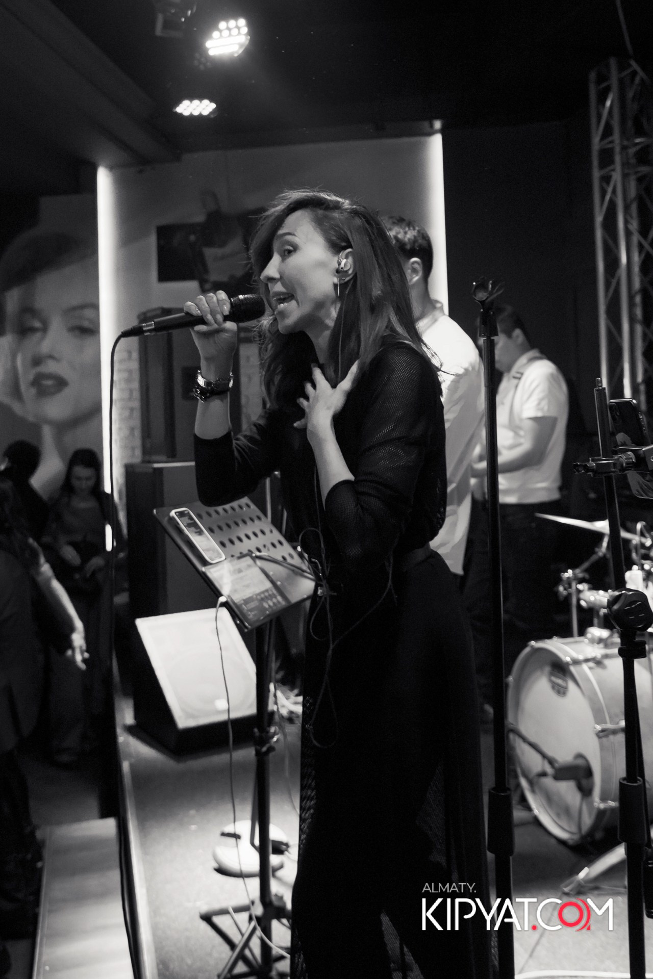 ПИНТА НА ДОСТЫК. КИПЯТКОМ АЛМАТЫ!