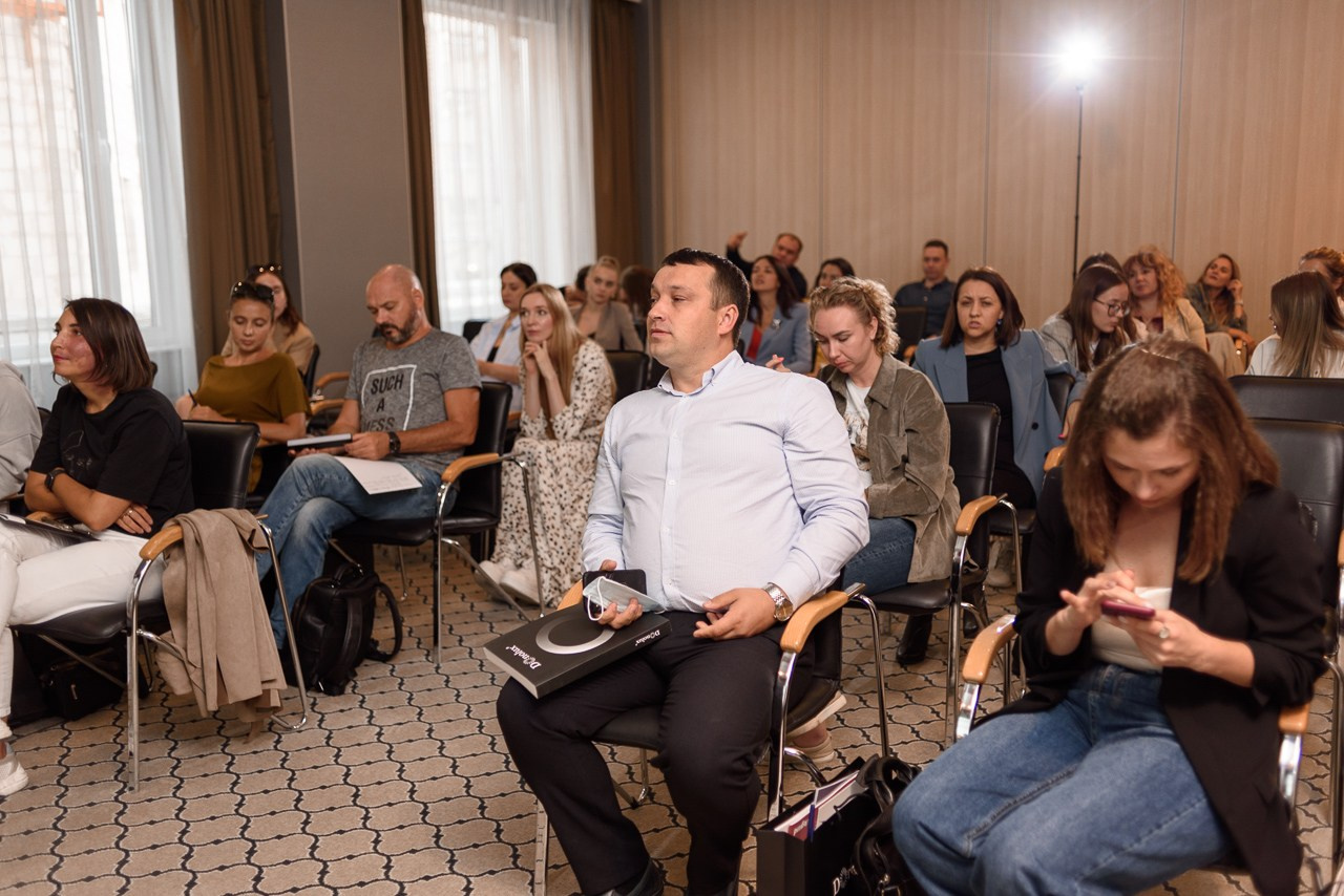 Презентация Donolux. Фотограф Дарья Мустафина, Тюмень