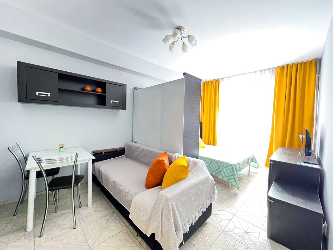 Просторная студия с видом на горы в Красной Поляне. Квартиры посуточно, длительно в Сочи, LARA APART GROUP