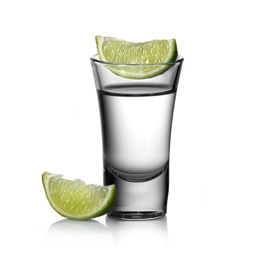 Предметка. Напитки, еда. Фотограф Мария Кольцова