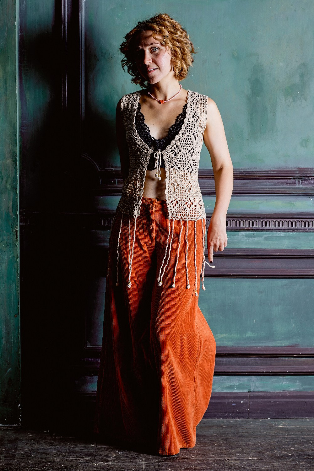 Женские фотосессии в студии и в городе: художественные, для соцсетей, сайтов знакомств. Фотограф Полина Завельская