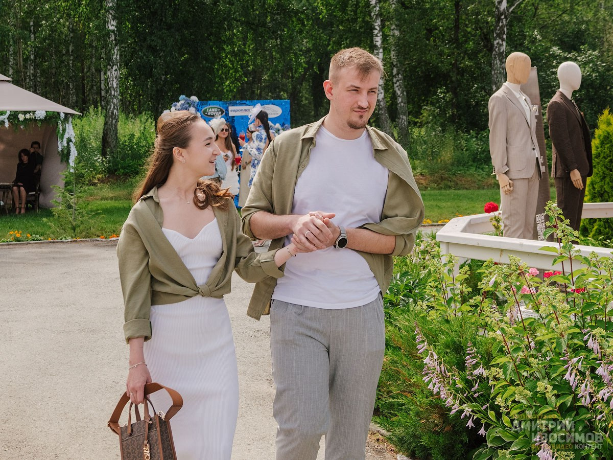 Скачки фаворитов 2024