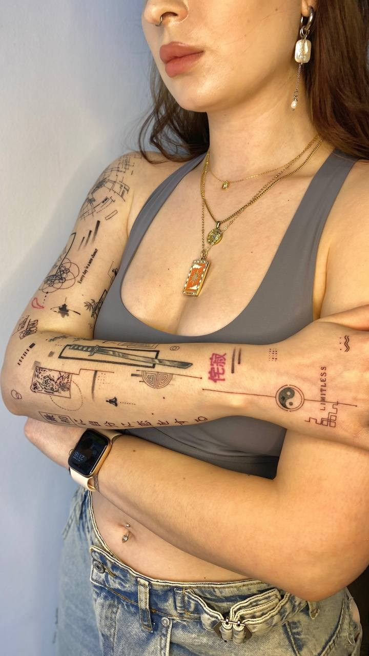 Polina. Meow tattoo home — Almaty