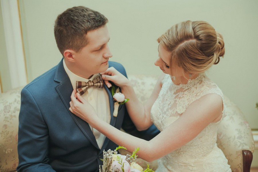 Свадебная прогулка по Санкт-Петербургу. Фотограф крещение венчание в Петербурге! Помогает подобрать храм и посоветовал душевного батюшку в СПб