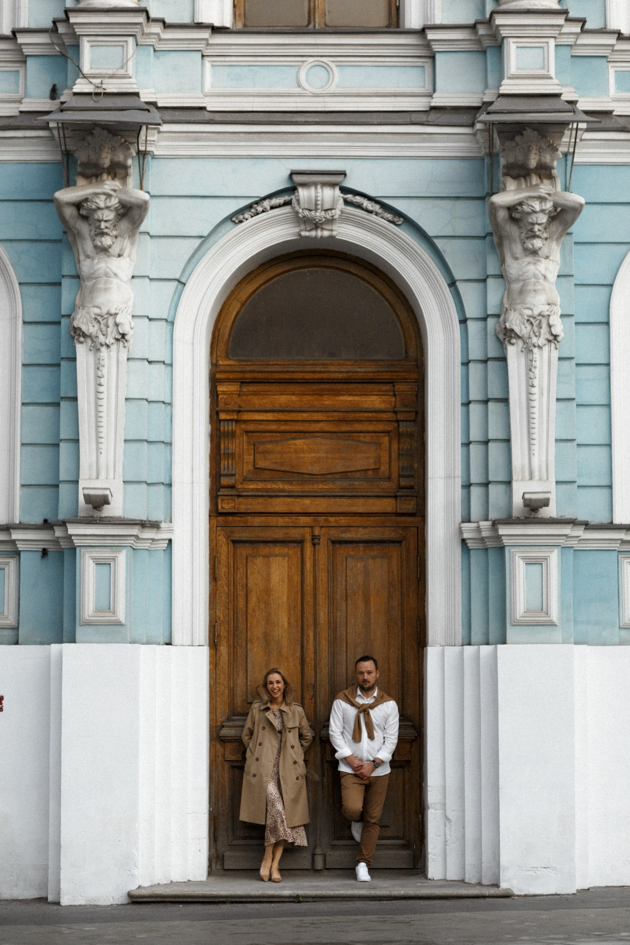 Любовь со всеми остановками. Фотограф Владимир Молоканов