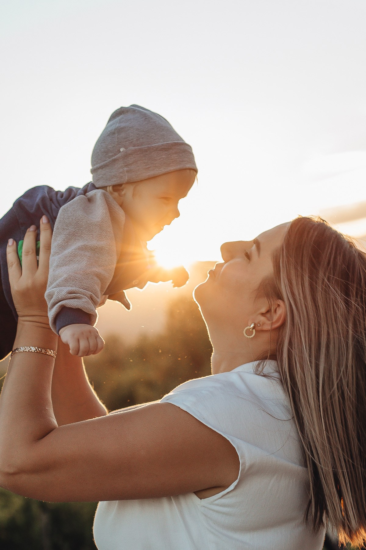Сергей, Надя, Ульяна и Захарчик — домик виноградаря. Семейный фотограф Новороссийск, Анапа, Геленджик — Юлия Давыдова