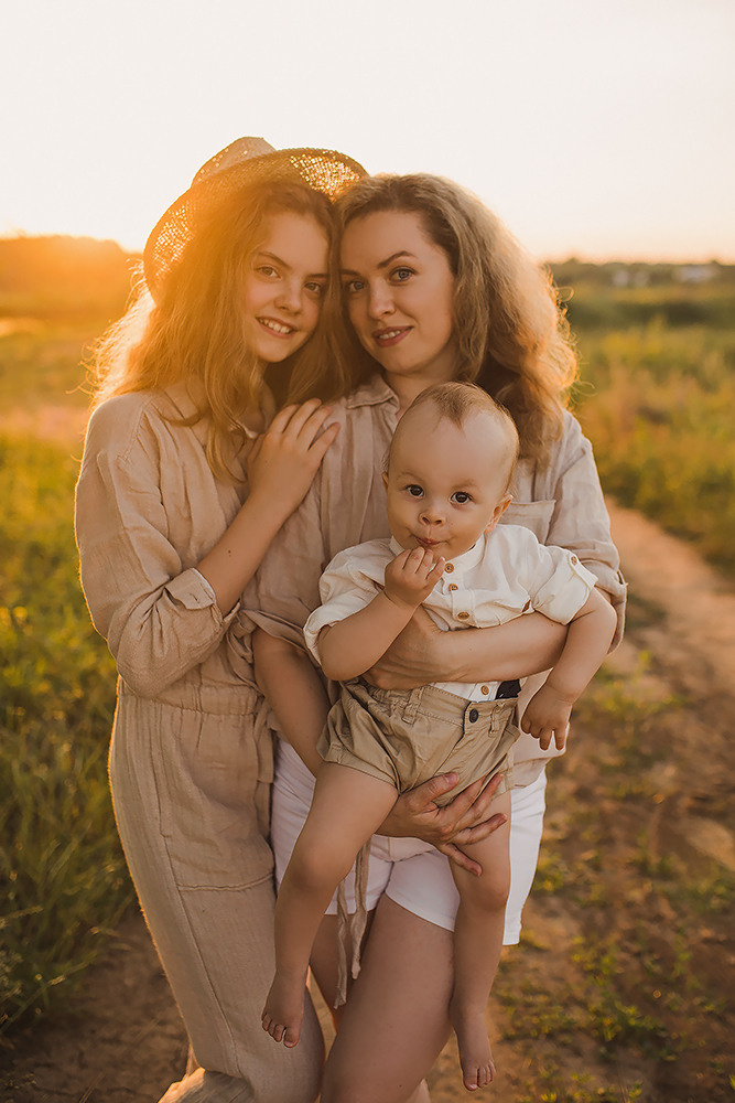 Мама Аня, Лиза и Макар. Свадебный и семейный фотограф в Белгороде Евгения Курочкина